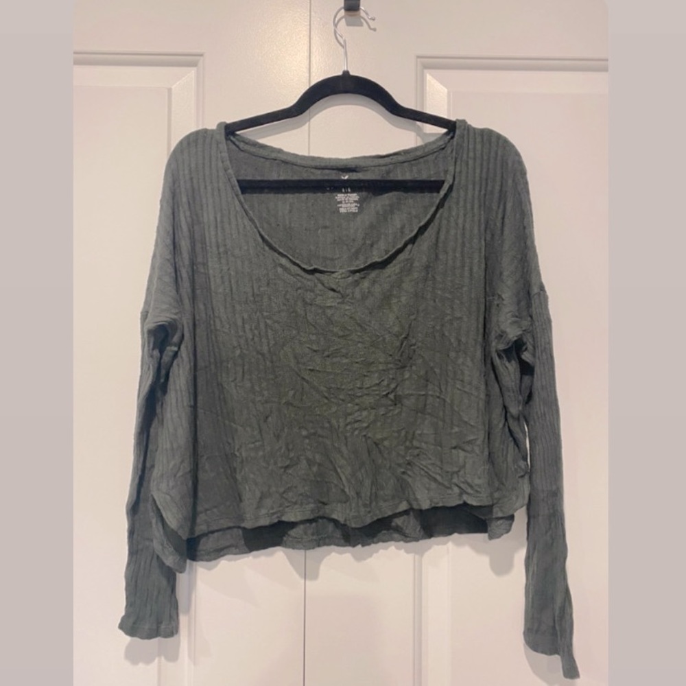 Long Sleeved Ribbed Shirt